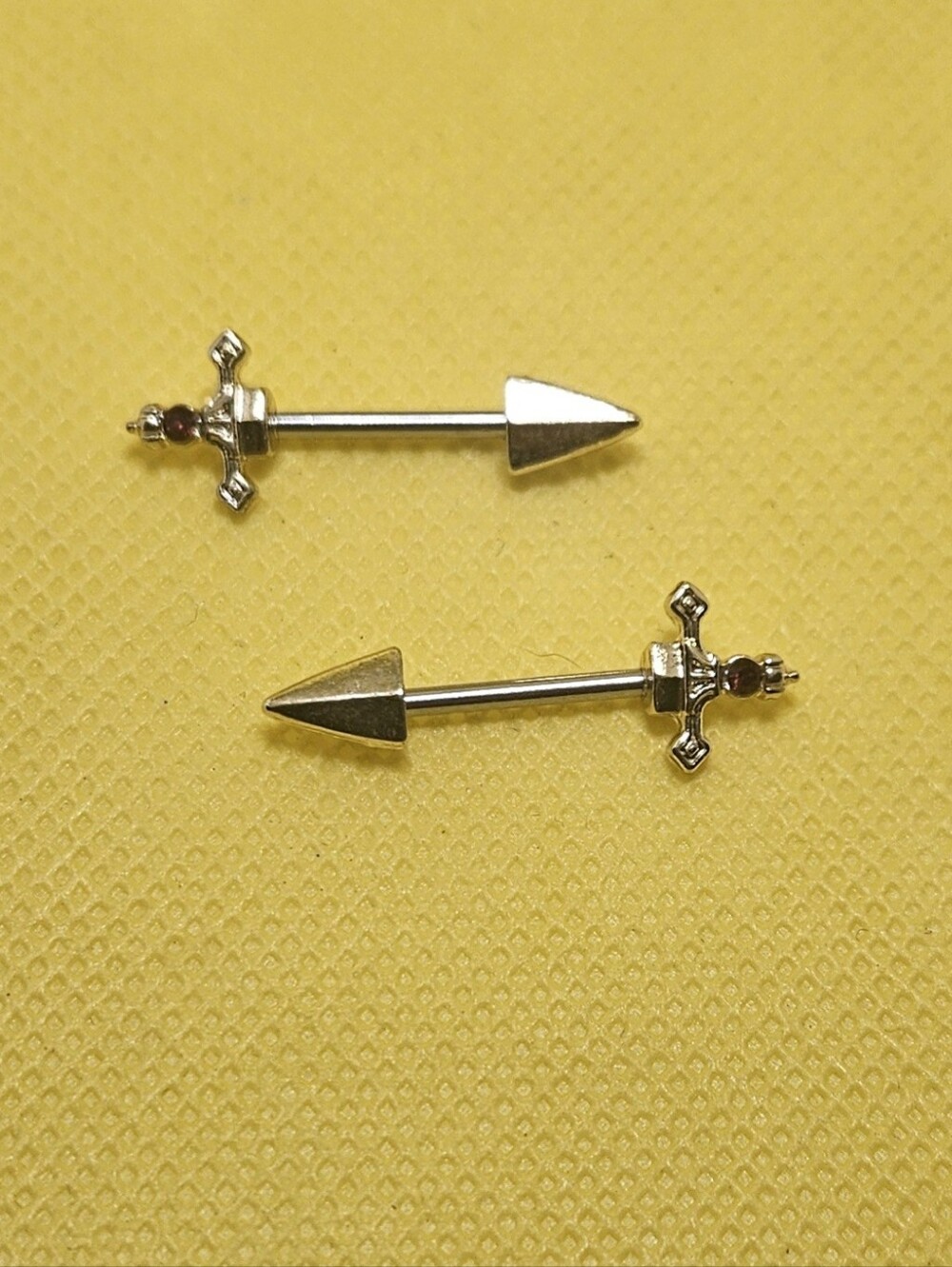 Pair Red Gem Dagger Nipple  Barbell Rings 14GA-1.6MM Length 9/16"-14MM Gold Tone